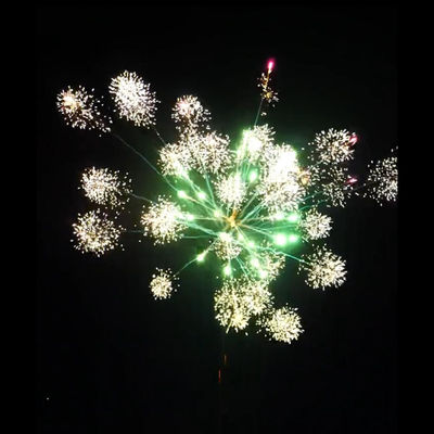 Κινεζικής γλώσσας χονδρικά πυροτεχνήματα καταναλωτικών κέικ πυροτεχνημάτων καυτά πωλώντας για την υπαίθρια μεγάλη πυροτεχνουργία πυροτεχνημάτων εορτασμού