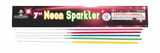 Γάμος 7» νέο Sparklers, πολυ χρωματισμένο Sparklers ίντσας με τη χρυσή επίδραση Sparklers